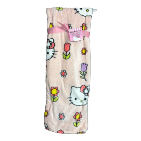Hello Kitty Spring Flowers Light Pink Plush Throw Blanket 50 X 70 Sanrio HTF NWT - Picture 1 of 5